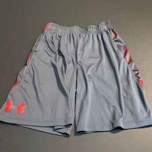 Boys Under Armour Combine Microfiber Shorts, Size YSM